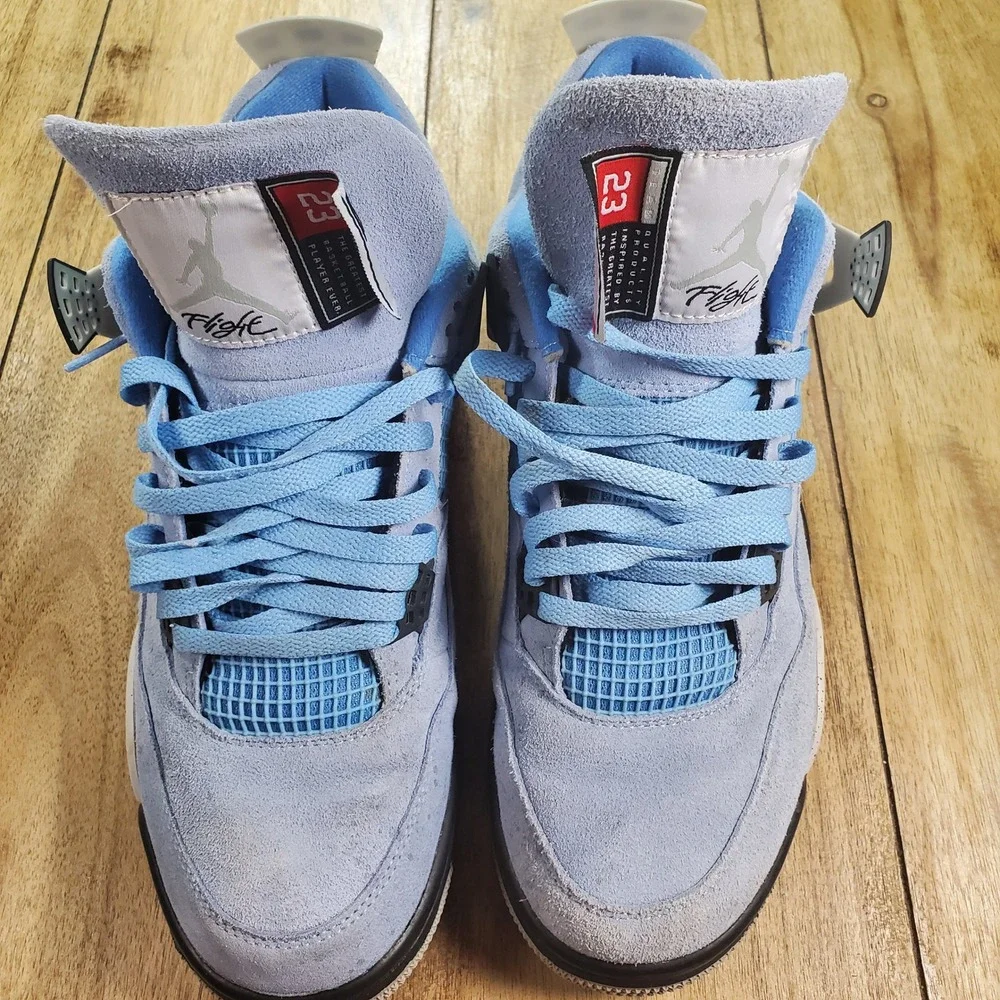 Jordan Air Jordan 4 Retro Mens Size 12 University Blue CT8527-400 Sneakers